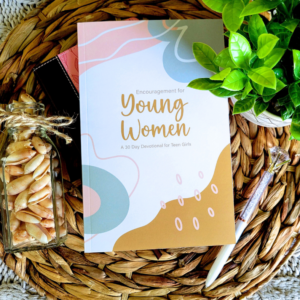 Encouragement for Young Women: A 30-Day Devotional for Teens